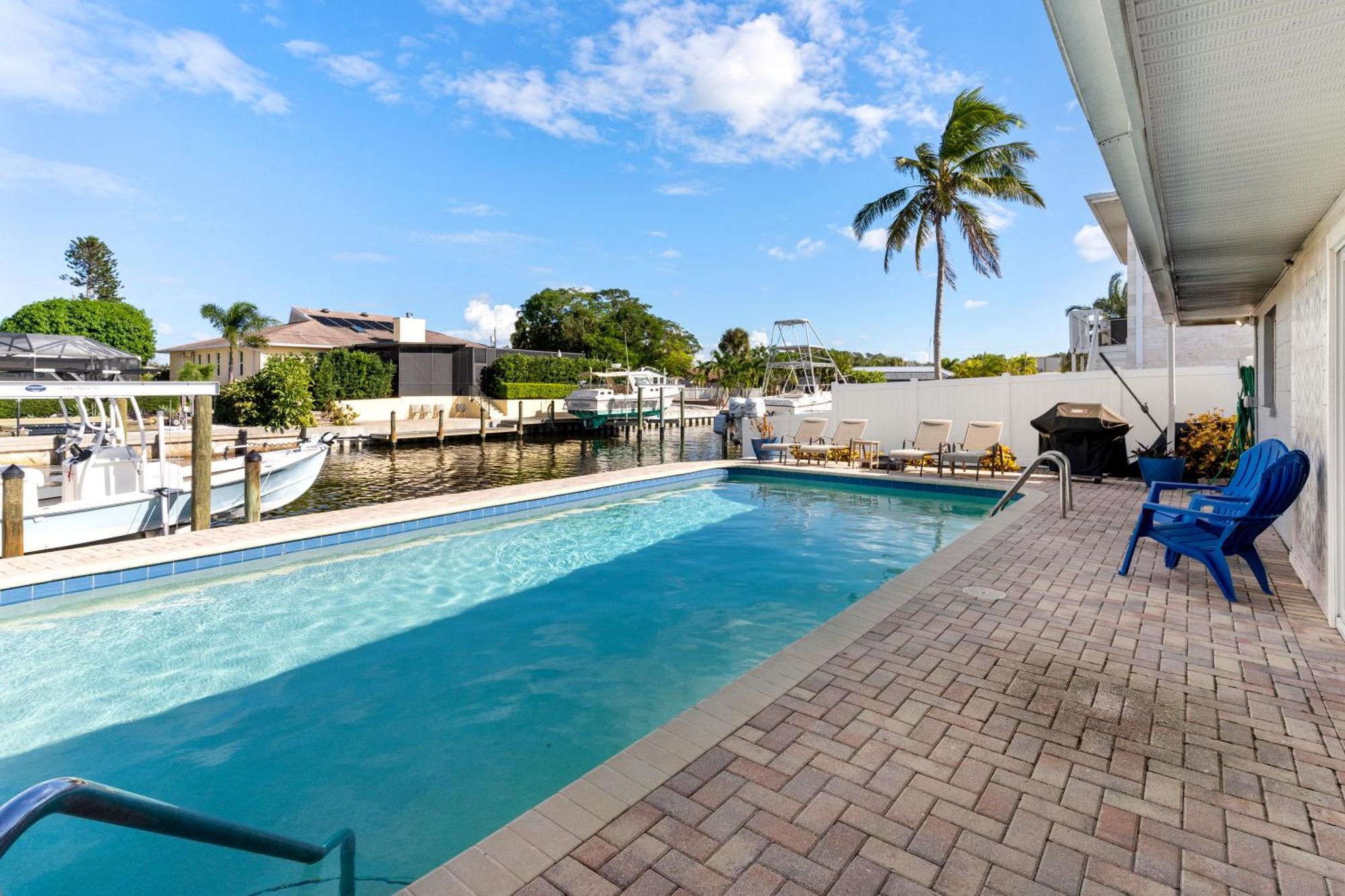 Casa Di Amici - Canal & Pool Home Close To Ami! Bradenton Bagian luar foto